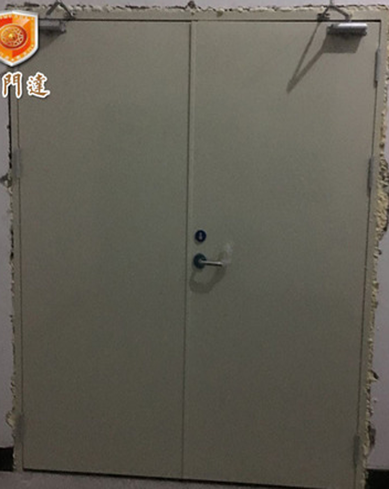 甲级钢质隔热防火门